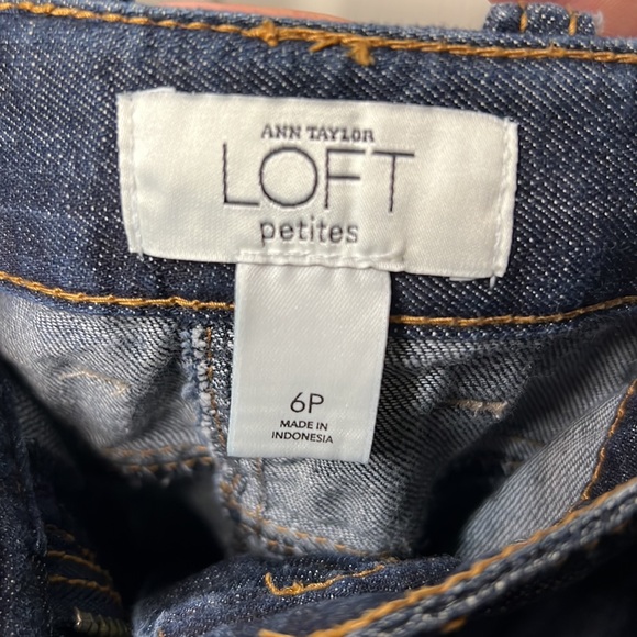 Ann Taylor Loft petites denim mini skirt - Picture 2 of 5